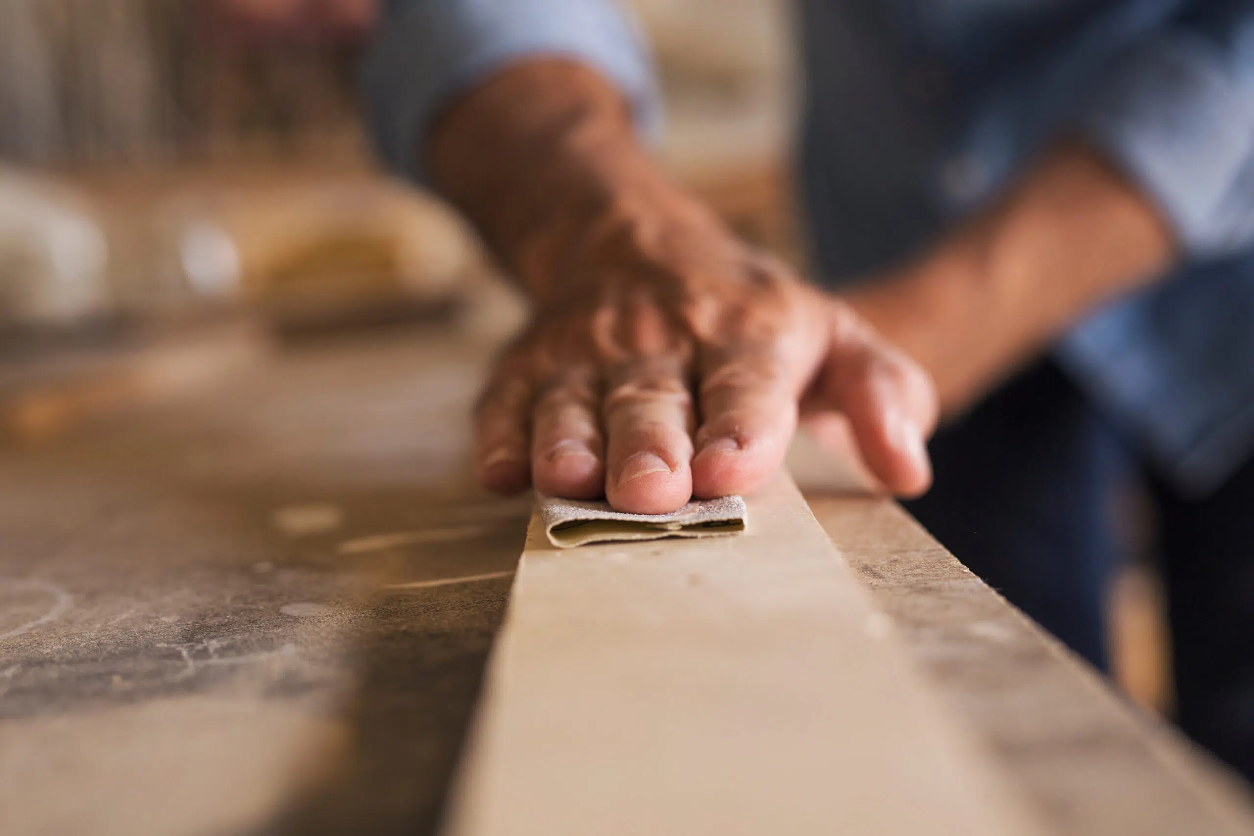 Welches Schleifpapier für Holz? Unterschiede & Tipps